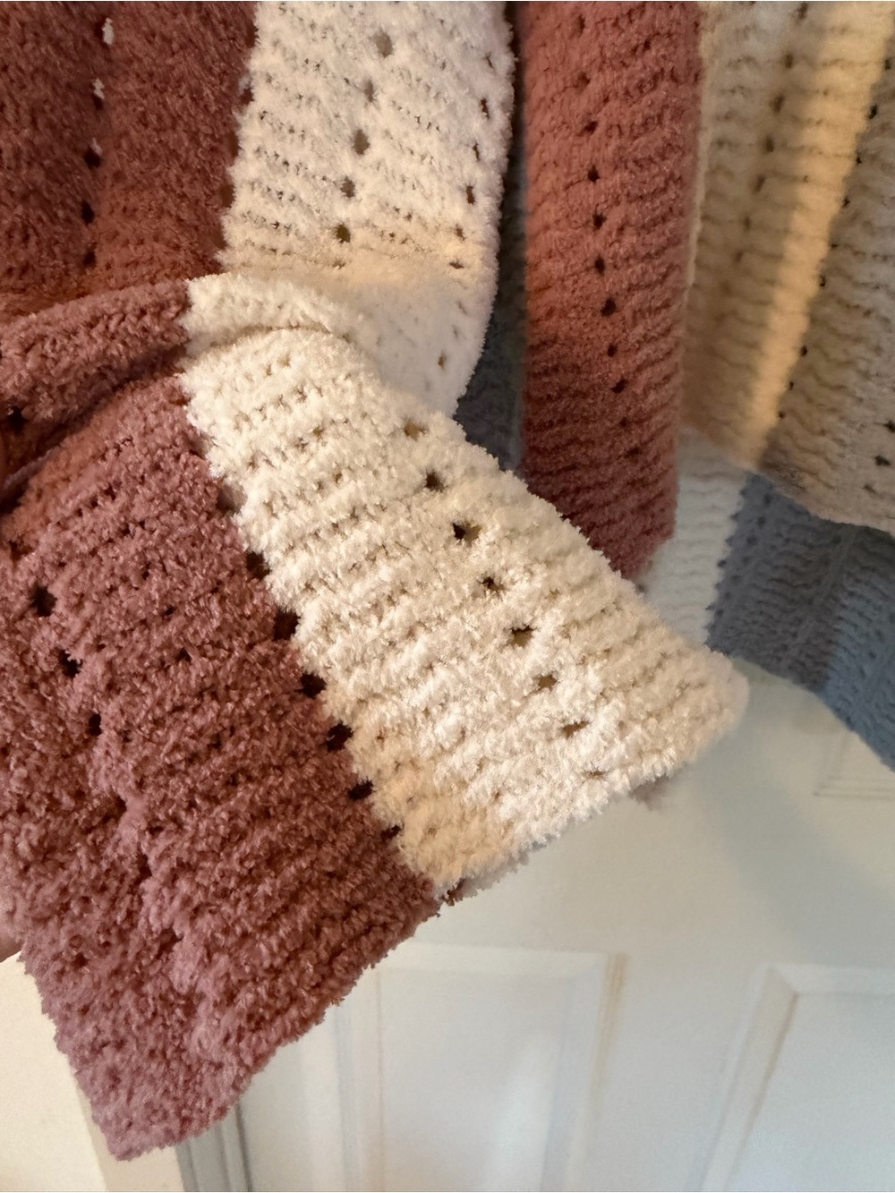 POL V-Neck Striped Crochet Oversized Sweater in Dusty Rose, Cream & Light Blue - Picture 3 of 8